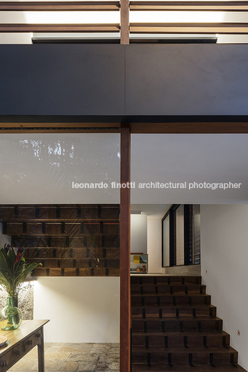 casa abk bernardes arquitetura