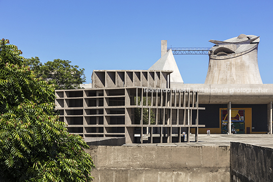 the tower of shadow le corbusier