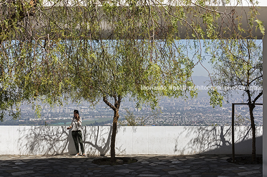 universidad adolfo ibañez - edificio d-campus peñalolen josé cruz ovalle