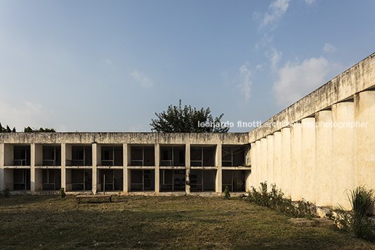 panjab university health centre pierre jeanneret