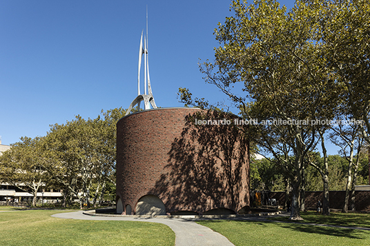 mit chapel eero saarinen