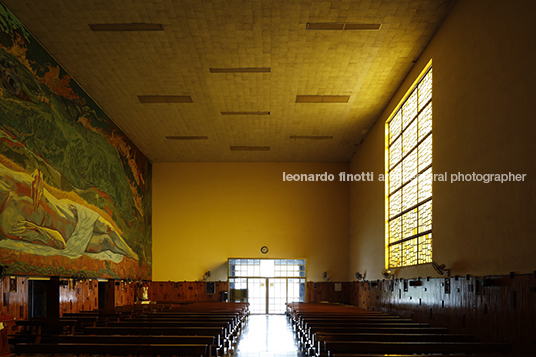 capilla del calvario luis barragan