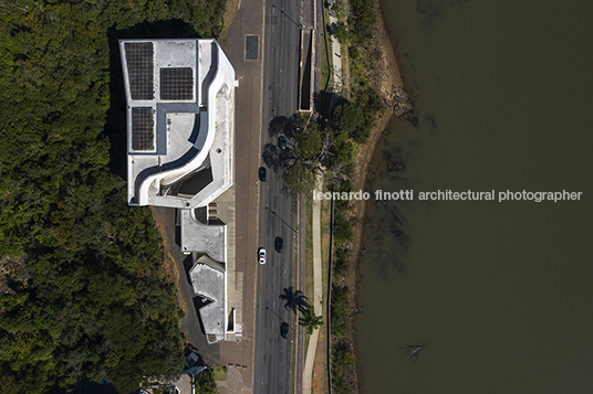 fundação iberê camargo alvaro siza