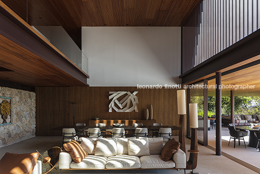 casa lr - fazenda boa vista jacobsen arquitetura