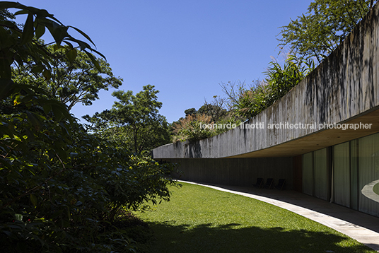 casa asa bernardes arquitetura