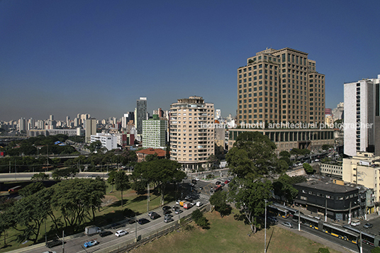 são paulo snapshots several authors