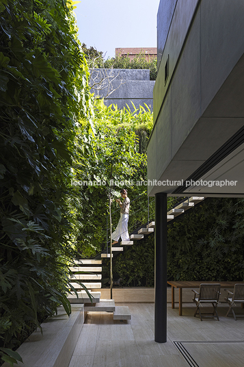 casa mmo bernardes arquitetura