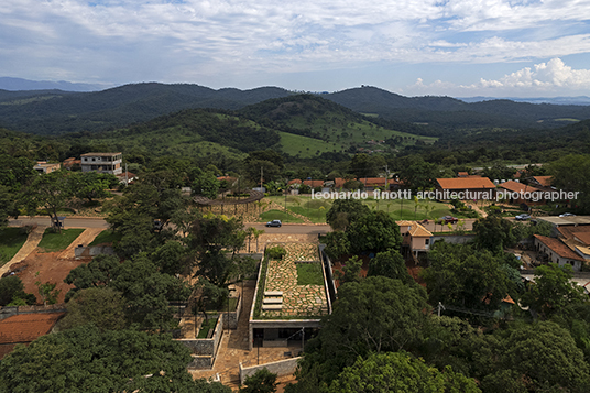 centro de cultura e artesanato laudelina marcondes mach arquitetos