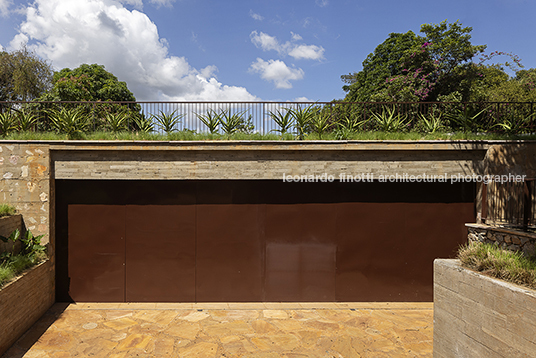 centro de cultura e artesanato laudelina marcondes mach arquitetos