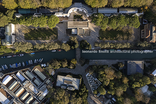 pavilhão brasileiro na bienal de veneza gabriela de matos