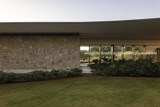 casa lcb jacobsen arquitetura