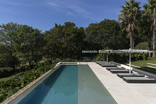 casa cc - fazenda boa vista jacobsen arquitetura