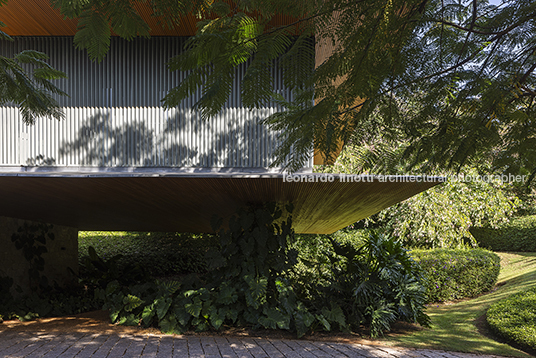 casa cc - fazenda boa vista jacobsen arquitetura