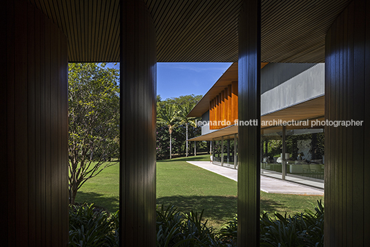 casa cc - fazenda boa vista jacobsen arquitetura