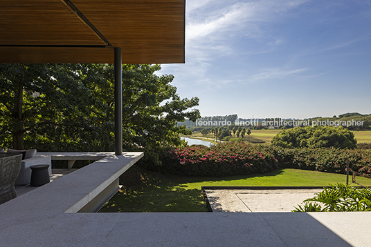 casa cc - fazenda boa vista jacobsen arquitetura