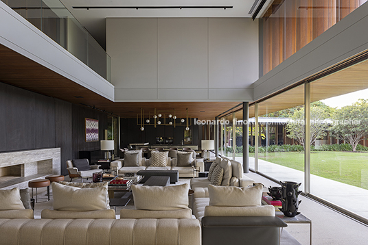 casa cc - fazenda boa vista jacobsen arquitetura