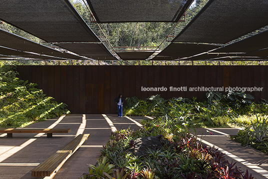 galeria yayoi kusama - inhotim mach arquitetos