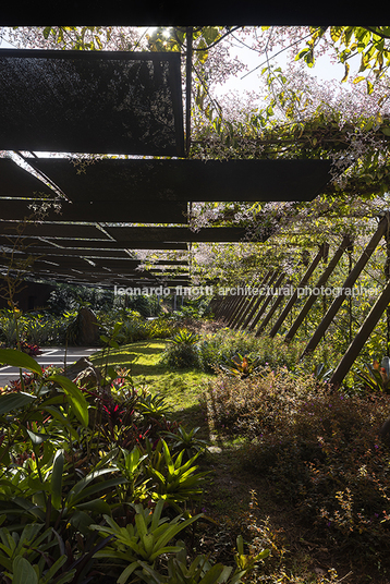 galeria yayoi kusama - inhotim mach arquitetos
