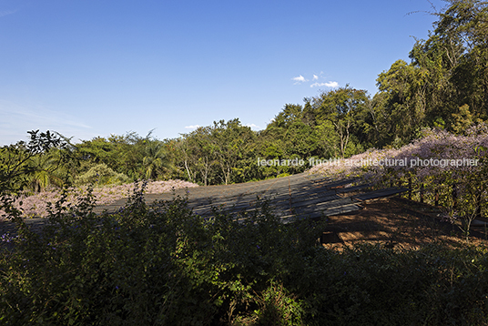 galeria yayoi kusama - inhotim mach arquitetos