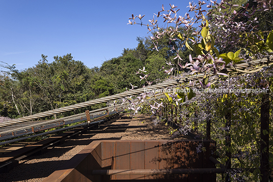 galeria yayoi kusama - inhotim mach arquitetos