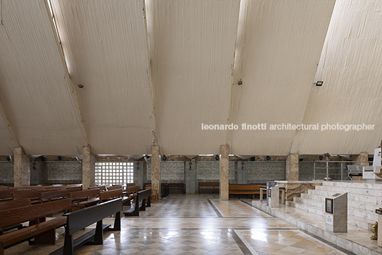 iglesia de nuestra señora del rosario max henonin hijar