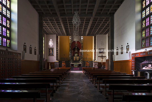 templo de la nuestra señora de la soledad pedro castellanos
