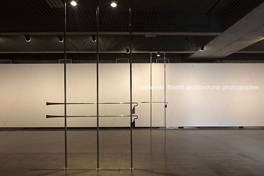 fluxos at mube laura vinci