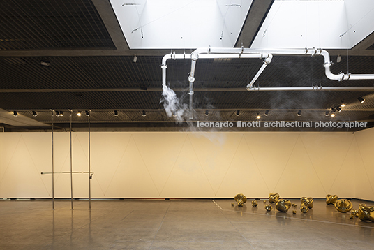 fluxos at mube laura vinci