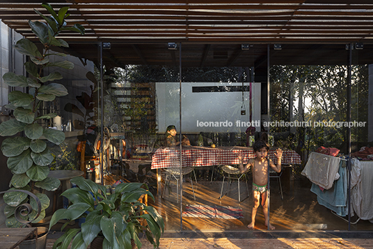 vila iapó arquitetos associados