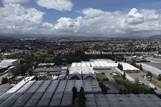 planta bacardí ludwig mies van der rohe