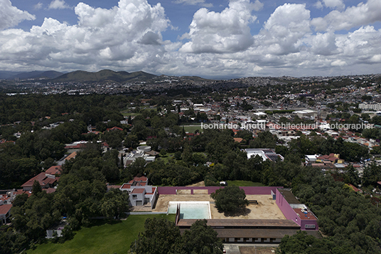cuadra san cristóbal luis barragán