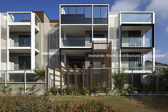 edifício em camboinhas alessandra lima