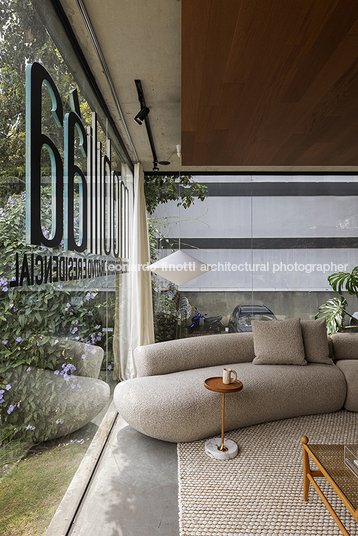 mobiliáa jobim carlevaro arquitetos