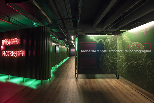 habitar a floresta - centro cultural banco da amazônia fernando serapião